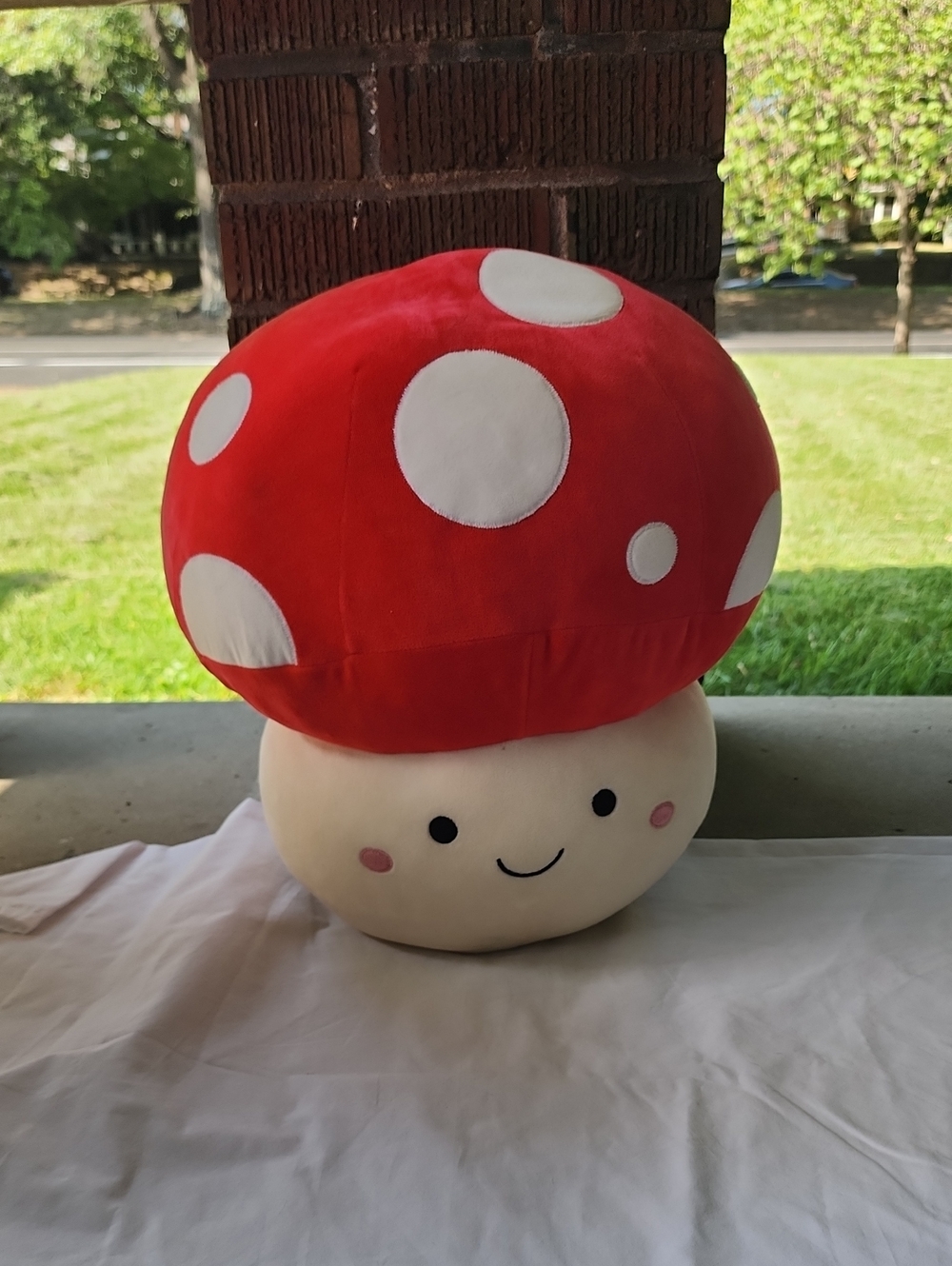 Mushroom Smiling Face Plush